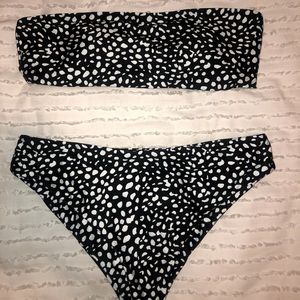 Black and white Dalmatian bandeau bikini